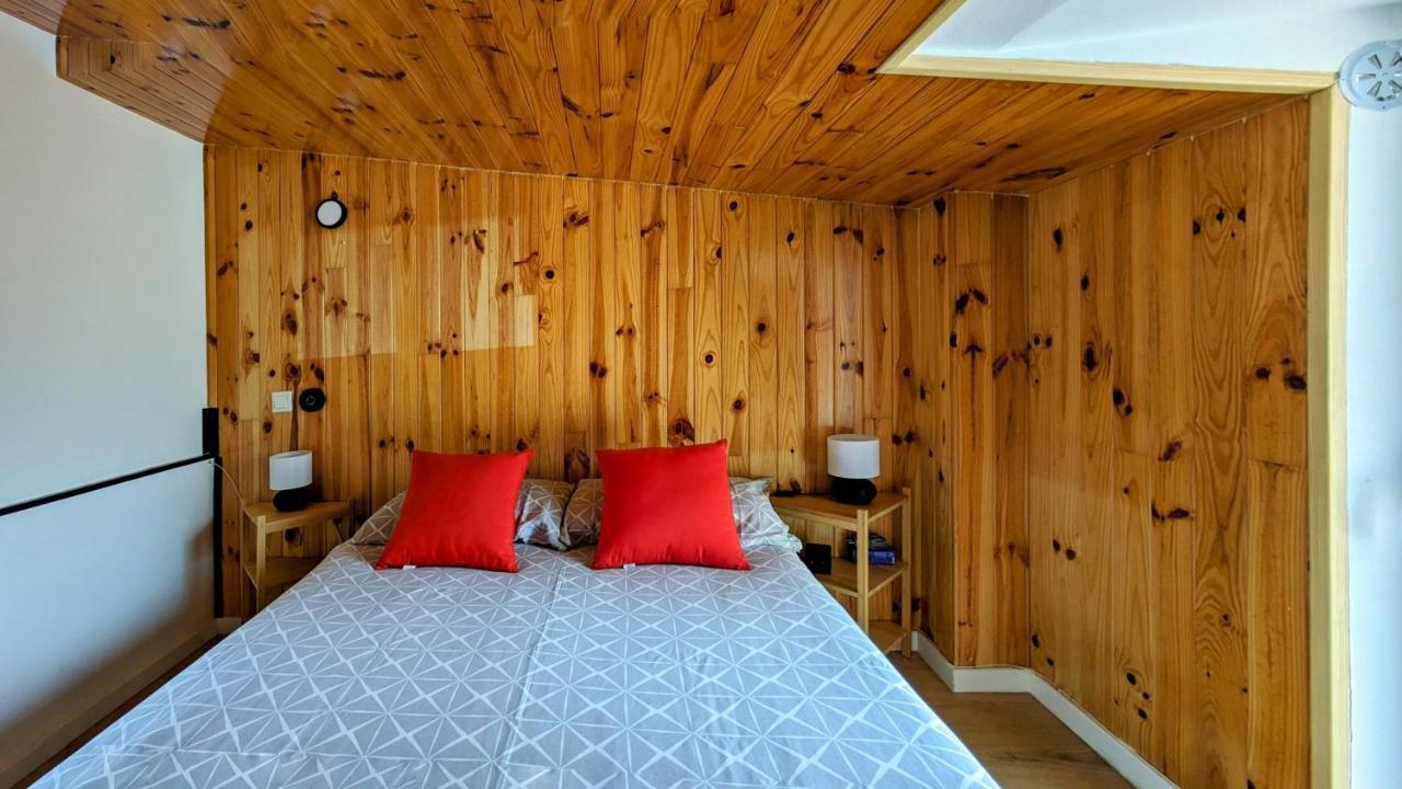 Suite Duplex Con Terraza Independiente Brunete Ngoại thất bức ảnh