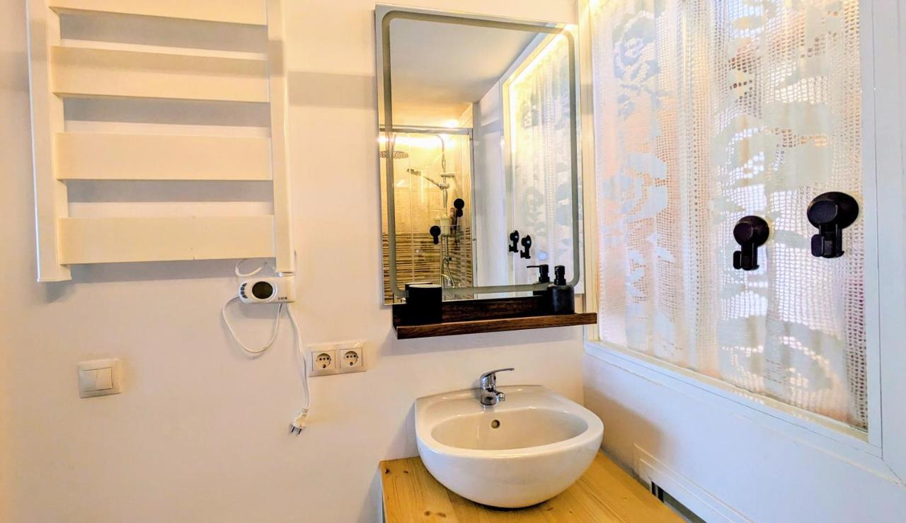 Suite Duplex Con Terraza Independiente Brunete Ngoại thất bức ảnh